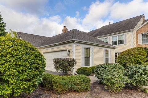 Photo of 837 Suffield Square, Lincolnshire, IL 60069 (MLS # 12475062)