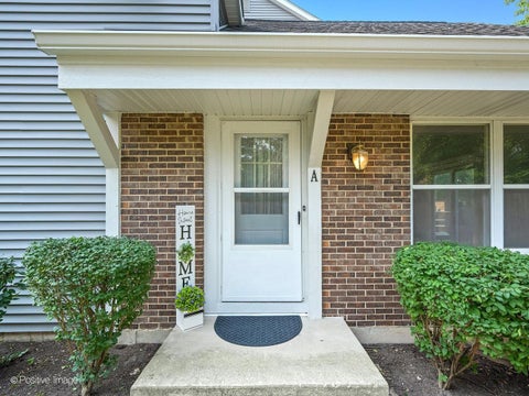 Tiny photo for 2740 Weeping Willow Drive #A, Lisle, IL 60532 (MLS # 12706701)