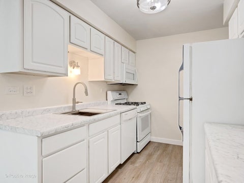 Tiny photo for 2740 Weeping Willow Drive #A, Lisle, IL 60532 (MLS # 12706701)
