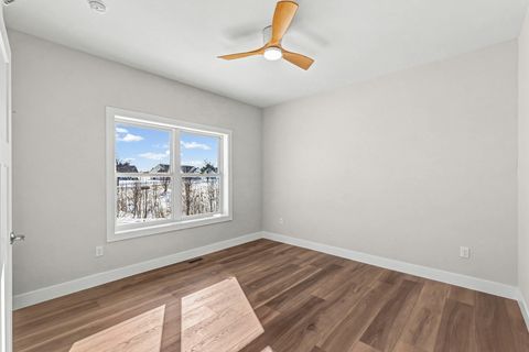 Tiny photo for 1729 S Stone Creek Boulevard, Urbana, IL 61802 (MLS # 12548837)