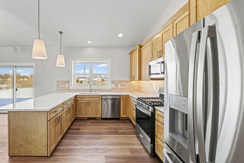 Tiny photo for 1729 S Stone Creek Boulevard, Urbana, IL 61802 (MLS # 12548837)