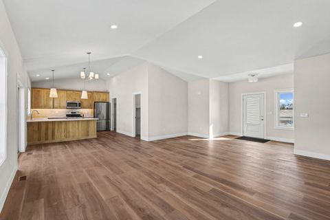 Tiny photo for 1729 S Stone Creek Boulevard, Urbana, IL 61802 (MLS # 12548837)