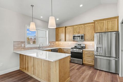 Tiny photo for 1729 S Stone Creek Boulevard, Urbana, IL 61802 (MLS # 12548837)