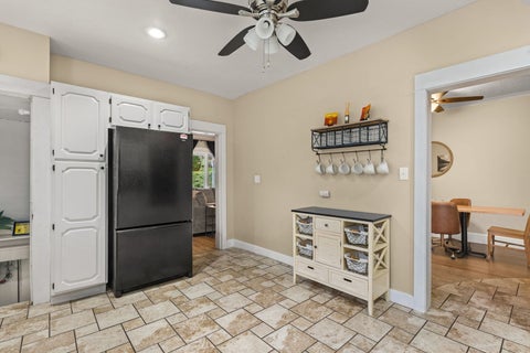 Tiny photo for 1415 Jersey Ridge Road, Davenport, IA 52803 (MLS # 12762488)