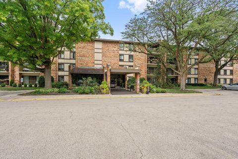 301 Lake Hinsdale Drive 303 Willowbrook IL 60527
