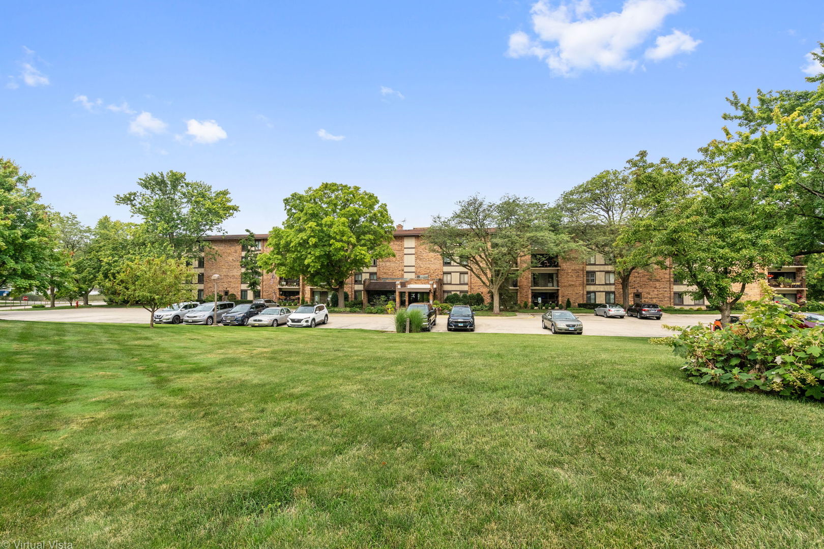 301 Lake Hinsdale Drive 303