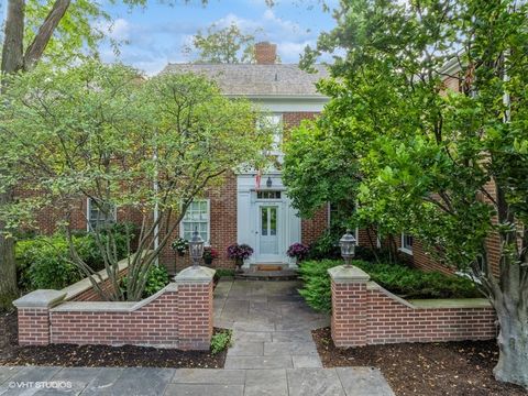 Tiny photo for 1 Briar Lane, Glencoe, IL 60022 (MLS # 12461817)