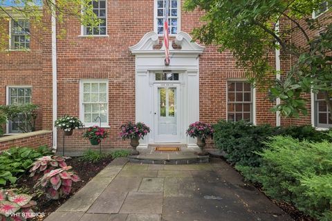 Tiny photo for 1 Briar Lane, Glencoe, IL 60022 (MLS # 12461817)