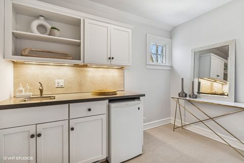 Tiny photo for 1 Briar Lane, Glencoe, IL 60022 (MLS # 12461817)