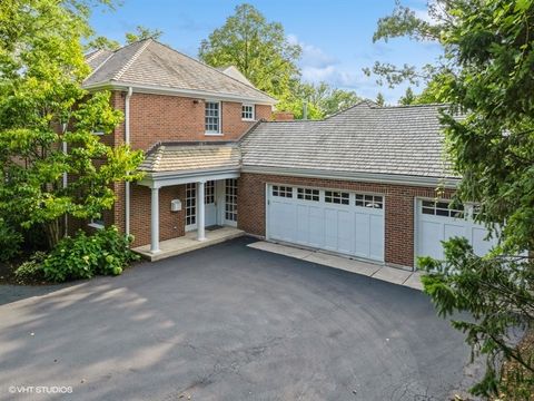 Tiny photo for 1 Briar Lane, Glencoe, IL 60022 (MLS # 12461817)