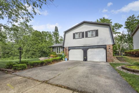 Tiny photo for 22757 Lakeshore Drive, Richton Park, IL 60471 (MLS # 12380062)