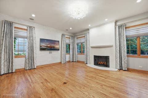 Tiny photo for 540 N Columbine Avenue, Lombard, IL 60148 (MLS # 12664609)