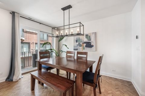 Tiny photo for 2736 N Hampden Court #205, Chicago, IL 60614 (MLS # 12617230)
