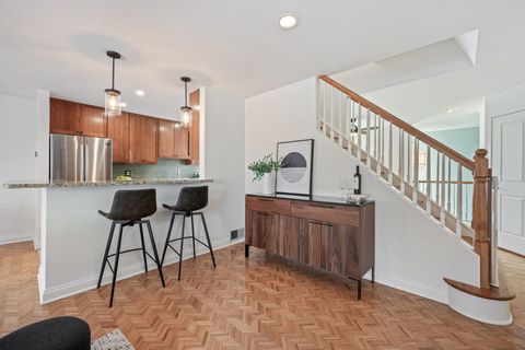 Tiny photo for 2736 N Hampden Court #205, Chicago, IL 60614 (MLS # 12617230)