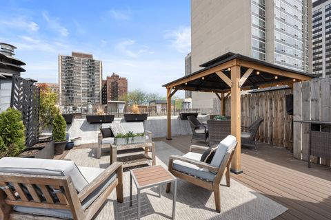Tiny photo for 2736 N Hampden Court #205, Chicago, IL 60614 (MLS # 12617230)