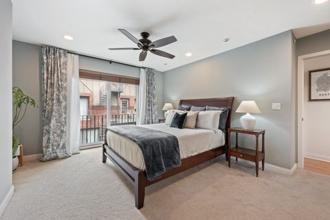 Tiny photo for 2736 N Hampden Court #205, Chicago, IL 60614 (MLS # 12617230)