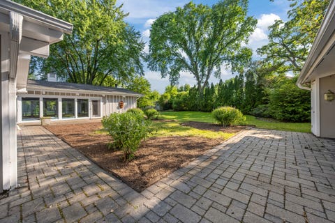 Tiny photo for 1161 Winwood Drive, Lake Forest, IL 60045 (MLS # 12729270)