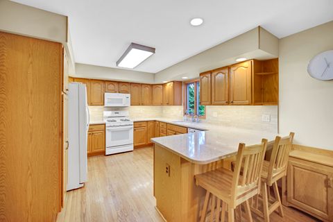 Tiny photo for 12514 W 101st Avenue, St. John, IN 46373 (MLS # 12455111)