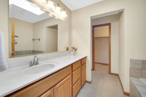Tiny photo for 12514 W 101st Avenue, St. John, IN 46373 (MLS # 12455111)