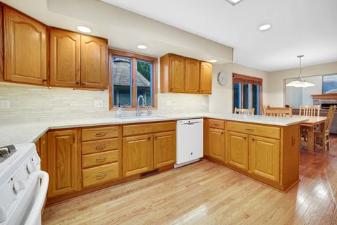 Tiny photo for 12514 W 101st Avenue, St. John, IN 46373 (MLS # 12455111)