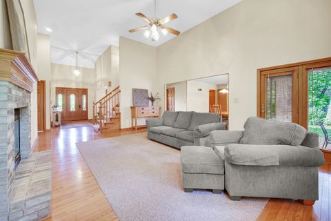 Tiny photo for 12514 W 101st Avenue, St. John, IN 46373 (MLS # 12455111)