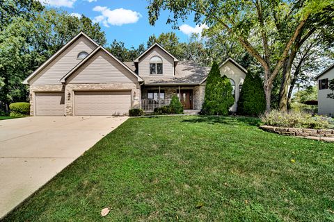 Tiny photo for 12514 W 101st Avenue, St. John, IN 46373 (MLS # 12455111)