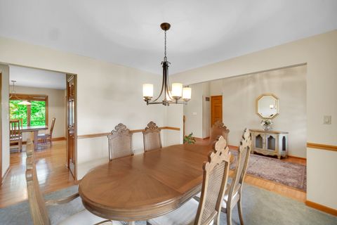 Tiny photo for 12514 W 101st Avenue, St. John, IN 46373 (MLS # 12455111)
