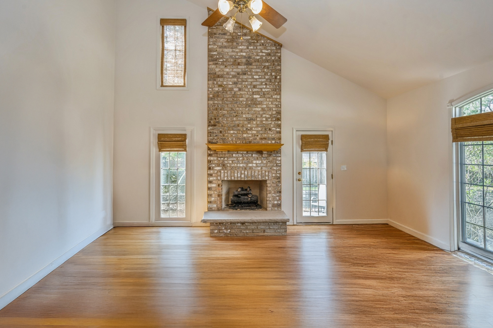 5512 Heritage Court