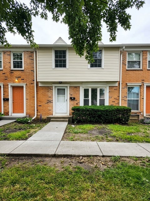 Photo of 3152 Medford Court #3152, Streamwood, IL 60107 (MLS # 12758529)