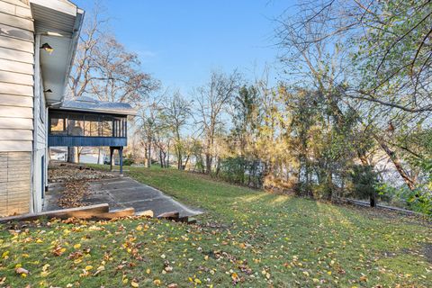 A home in South Elgin