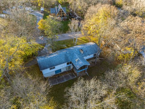 A home in South Elgin