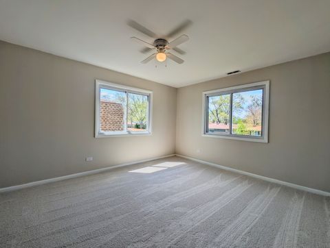 Tiny photo for 235 E manchester Drive, Wheeling, IL 60090 (MLS # 12572329)