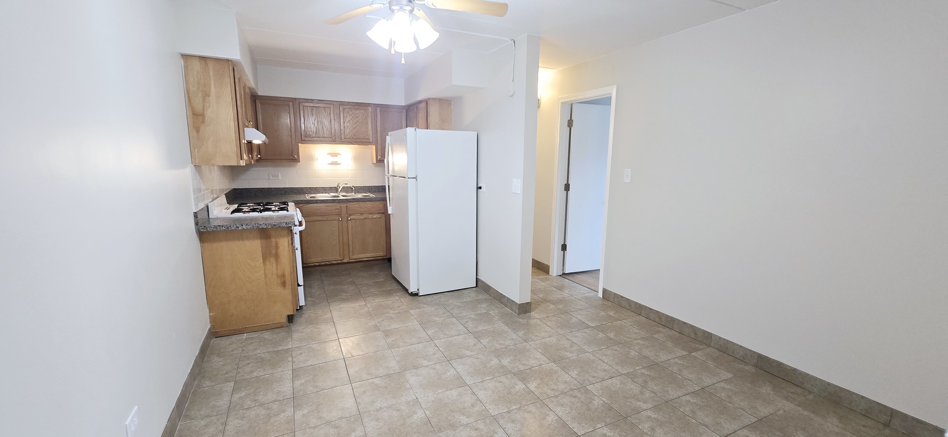 318 W Naperville Road 8