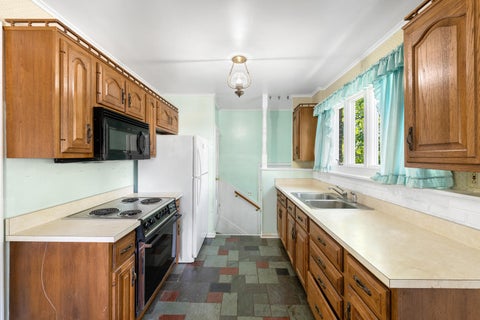 Tiny photo for 17606 N Burnham Avenue, Lansing, IL 60438 (MLS # 12763590)