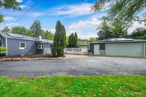 Tiny photo for 51 W Harrison Road, Lombard, IL 60148 (MLS # 12668186)