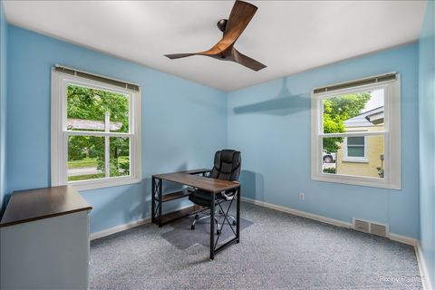 Tiny photo for 51 W Harrison Road, Lombard, IL 60148 (MLS # 12668186)