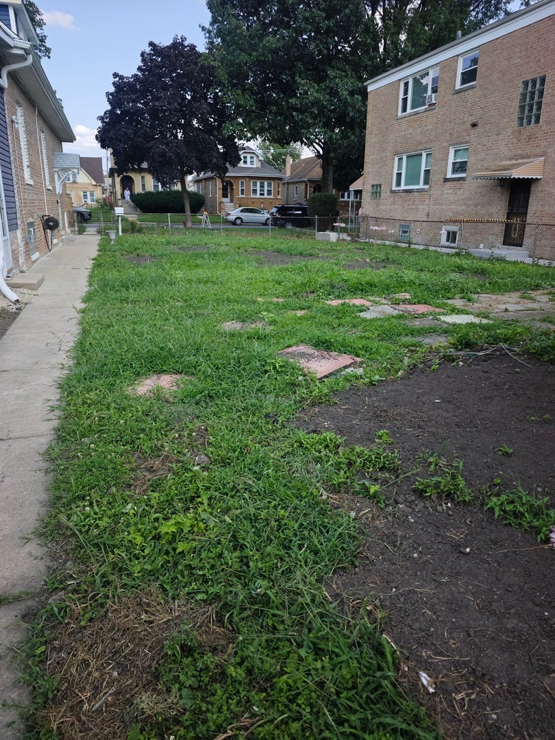 2922 N 75TH Court