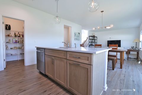 Tiny photo for 2490 Olivia Court, Wauconda, IL 60084 (MLS # 12483161)