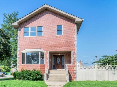 Photo of 1400 N 22ND Avenue, Melrose Park, IL 60160 (MLS # 12741150)