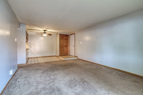 Tiny photo for 13913 James Drive #1015, Crestwood, IL 60418 (MLS # 12717750)