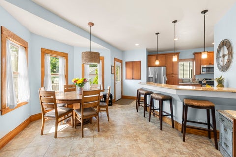 Tiny photo for 819 Wenonah Avenue, Oak Park, IL 60304 (MLS # 12749097)