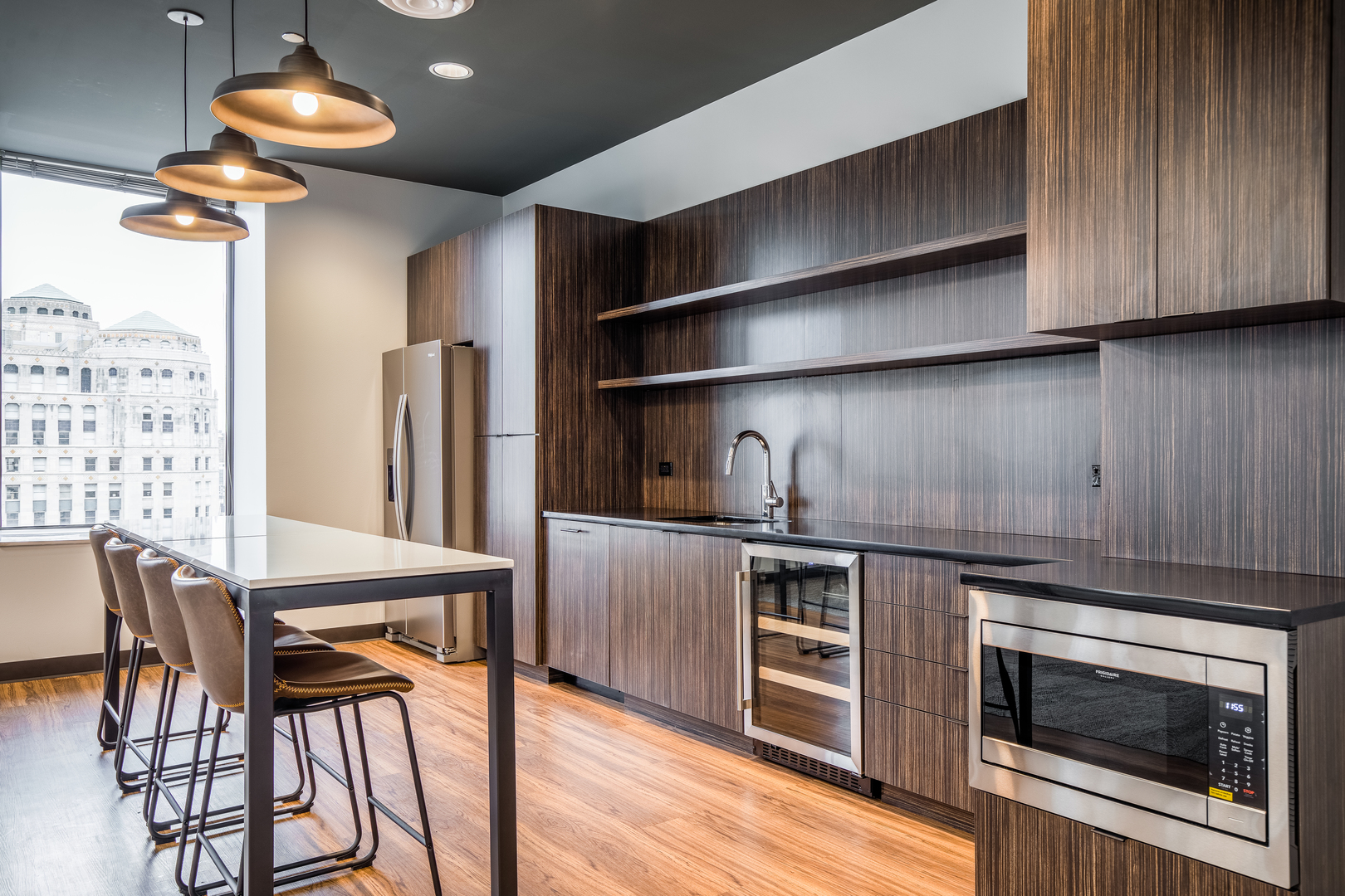 211 W Wacker Drive 600