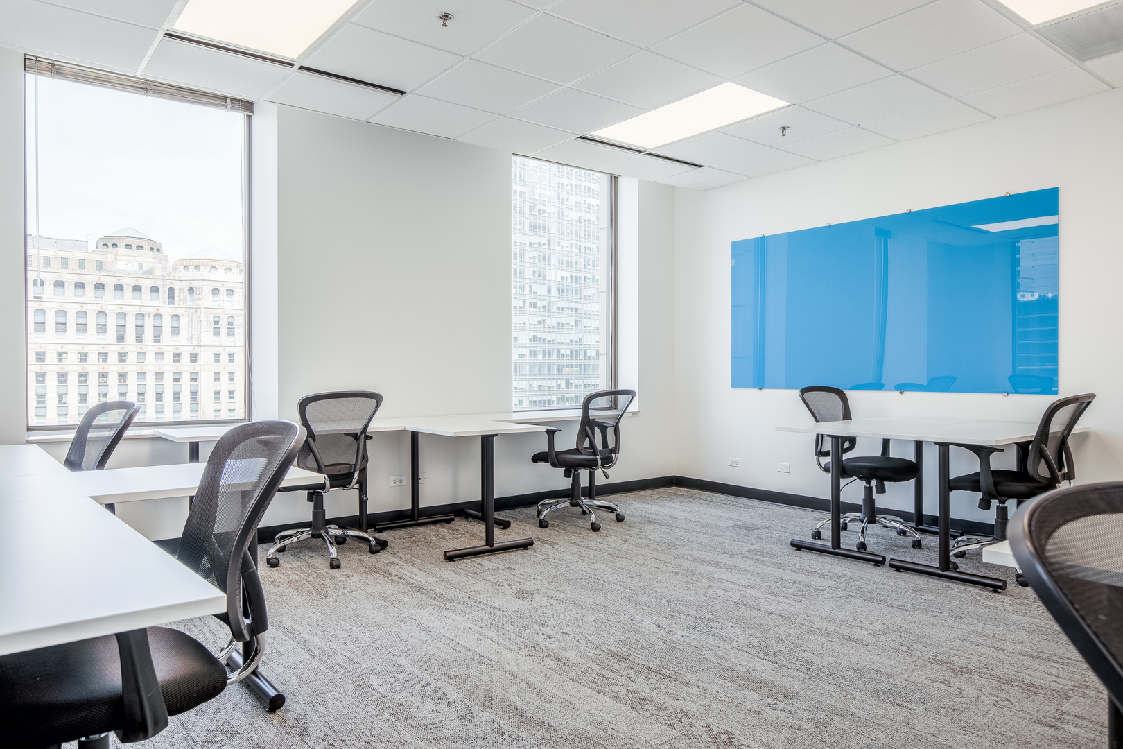 211 W Wacker Drive 600