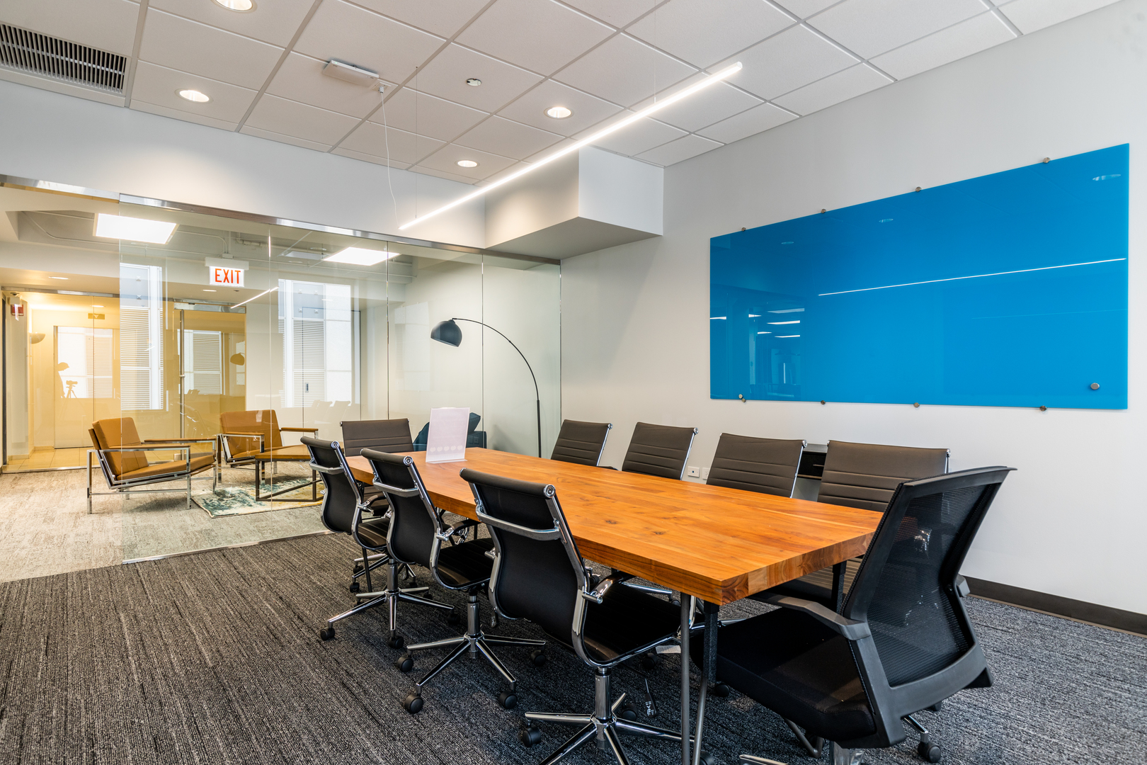 211 W Wacker Drive 600