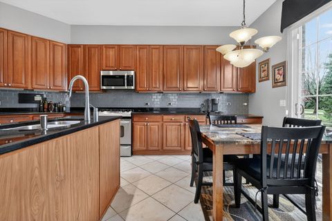 Tiny photo for 2072 Inverness Drive, Vernon Hills, IL 60061 (MLS # 12621743)