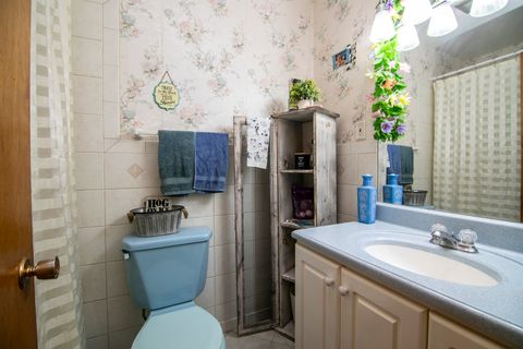 Tiny photo for 1611 Quail Drive, St. Anne, IL 60964 (MLS # 12522133)