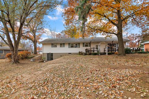 Tiny photo for 1611 Quail Drive, St. Anne, IL 60964 (MLS # 12522133)