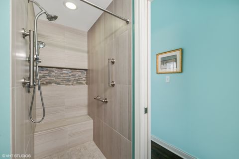 Tiny photo for 319 E Huntington Lane, Elmhurst, IL 60126 (MLS # 12423828)