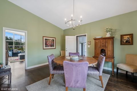 Tiny photo for 319 E Huntington Lane, Elmhurst, IL 60126 (MLS # 12423828)