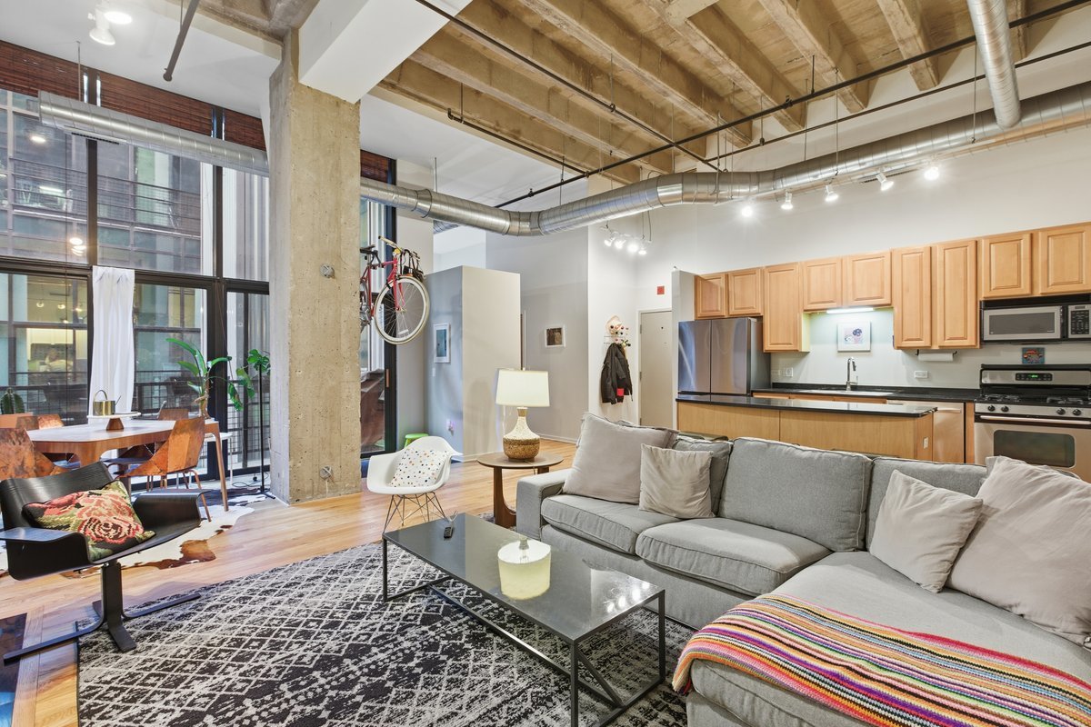 1645 W Ogden Avenue 431